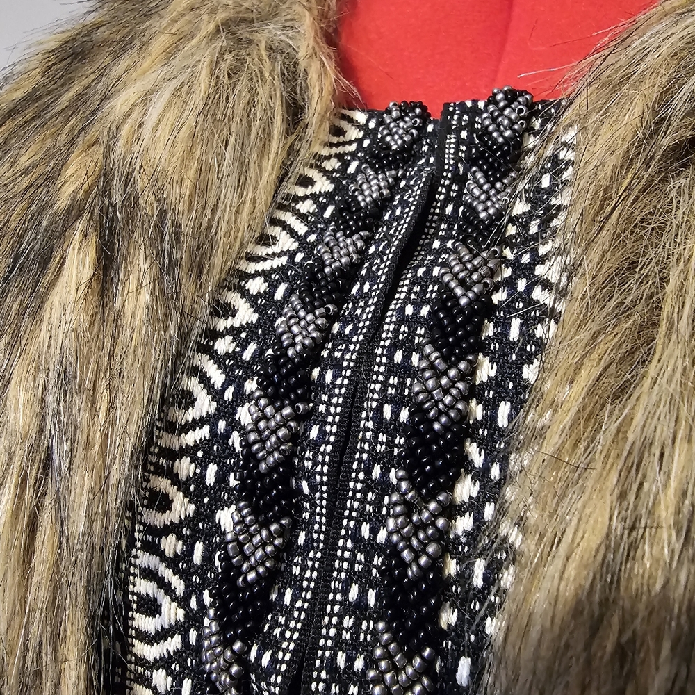 Miss Me Faux Fur Cable Knit Vest - Size L - Picture 10 of 14